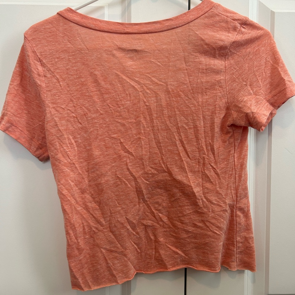 Old navy crop t shirt size xsmall